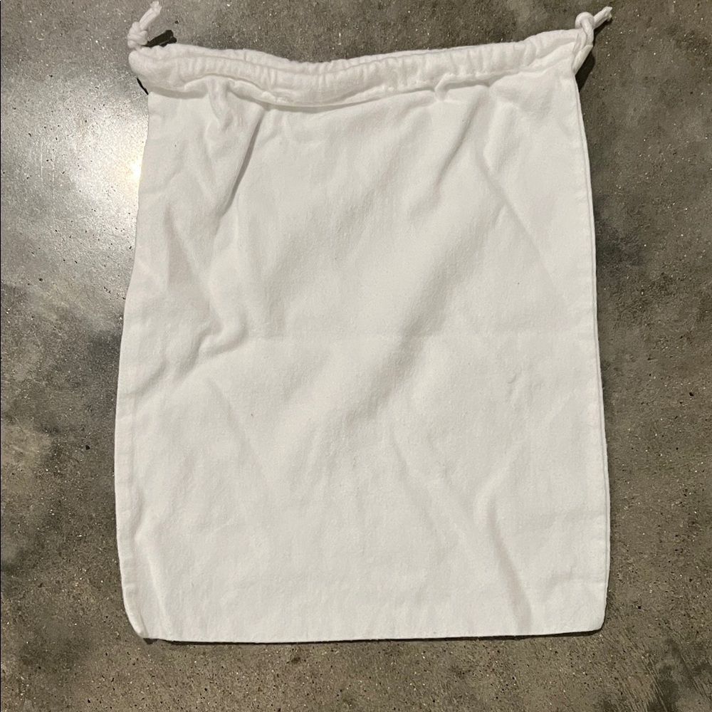 Authentic Versace White Drawstring Logo Dust Pouch - Picture 5 of 5
